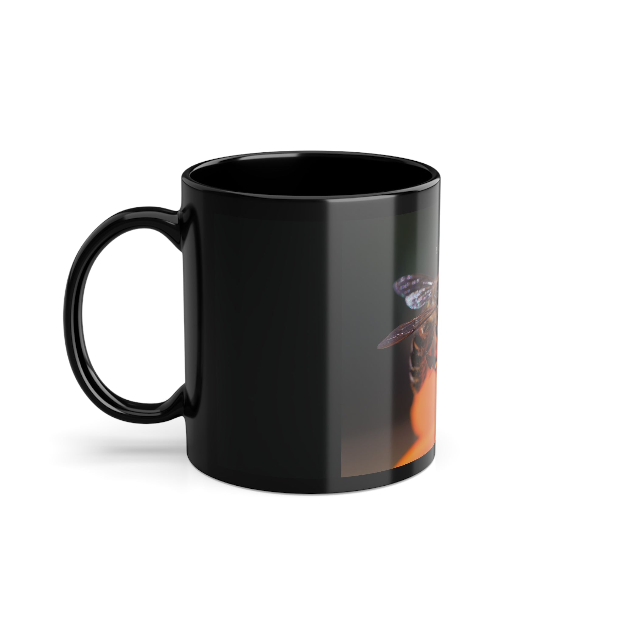 Black mug with bee flower